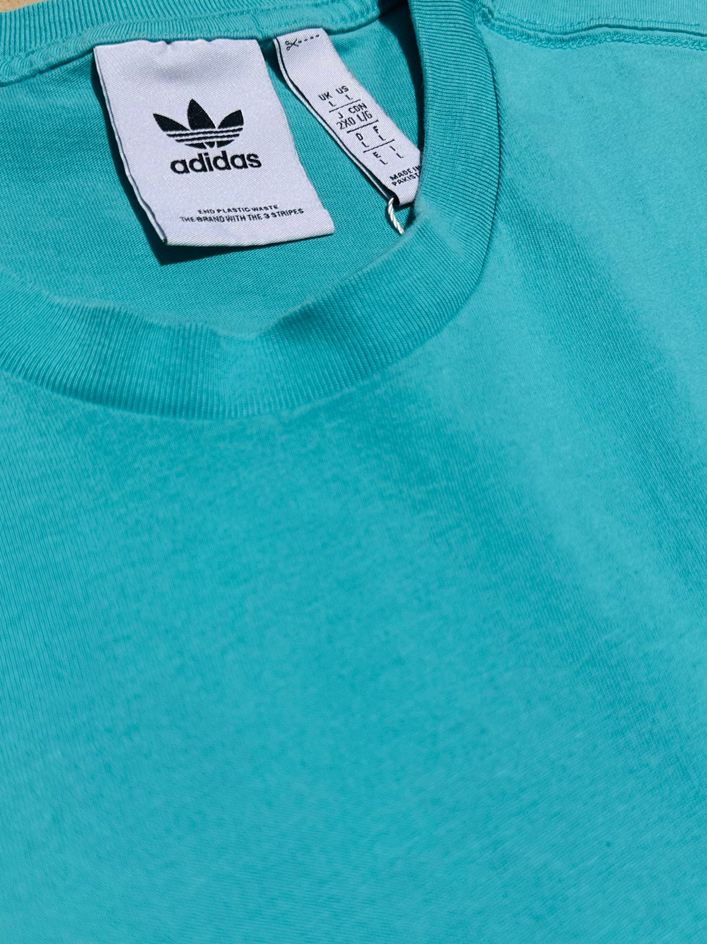 Adidas Sports T-Shirt Size L