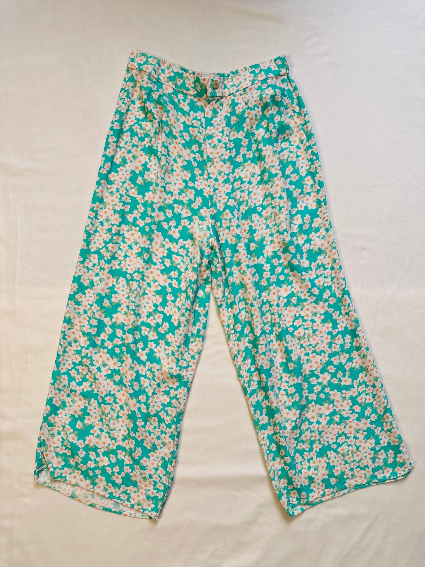 Pull & Bear Floral Pants